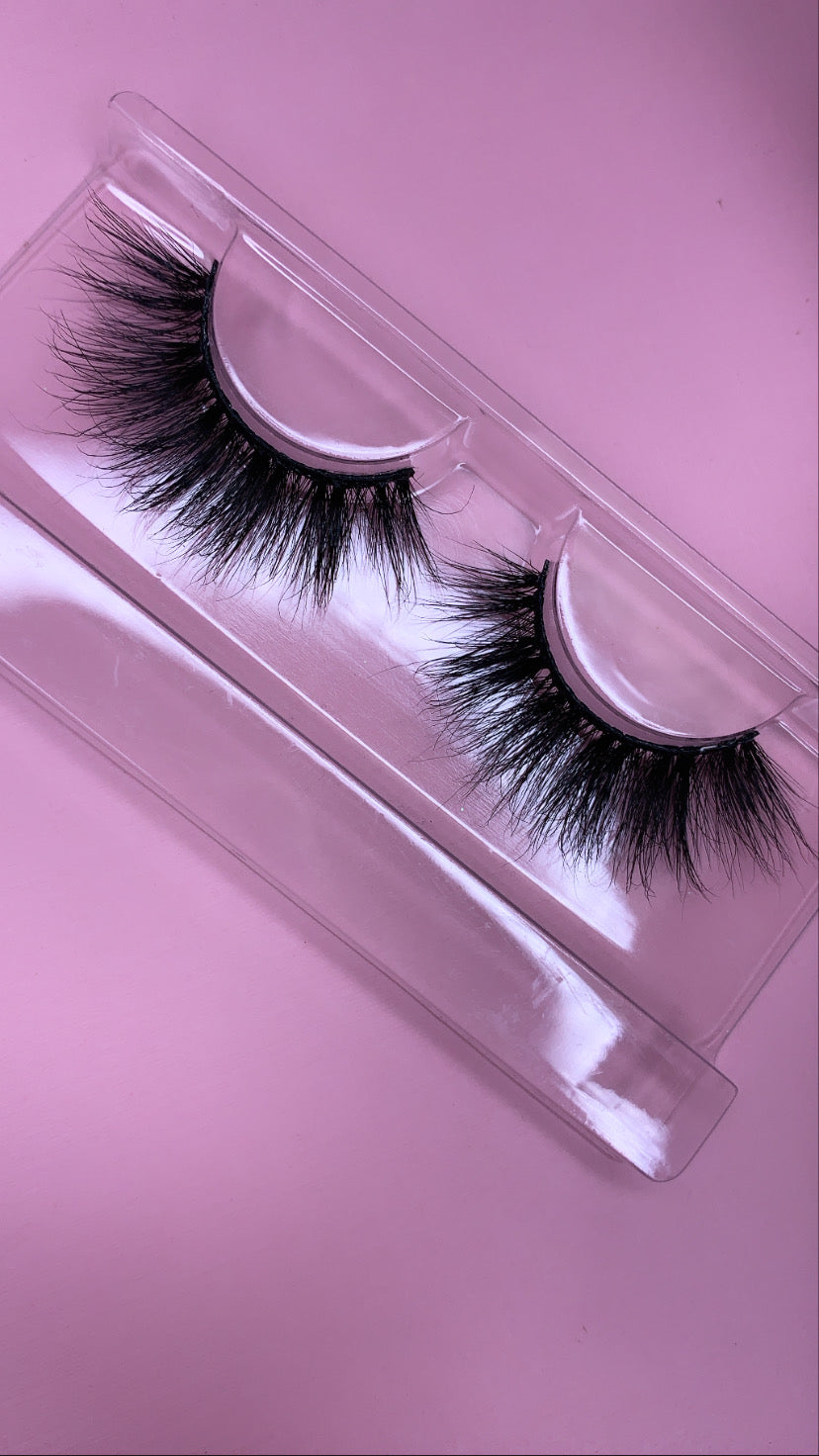 LOLA - Prim B.Beauty